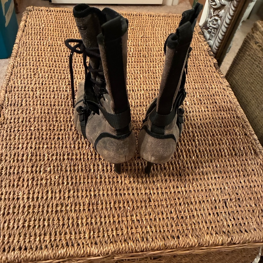 Diesel Women's Black and Brown Combat Boots